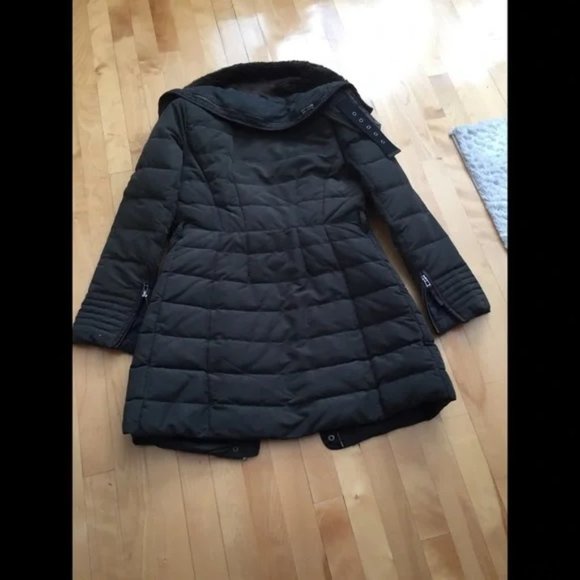 Zara military green winter coat with Hood and Faux Fur Collar Excellent Sz M - Picture 4 of 5